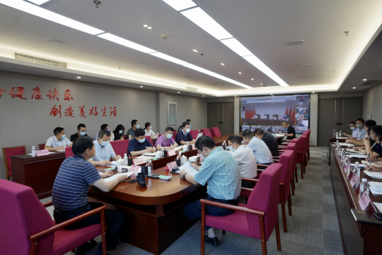 四川尊龙凯时集团召开疫情防控工作领导小组2022年第3次会议 集团党委书记、董事长、疫情防控工作领导小组第一组长任丁主持会议并讲话