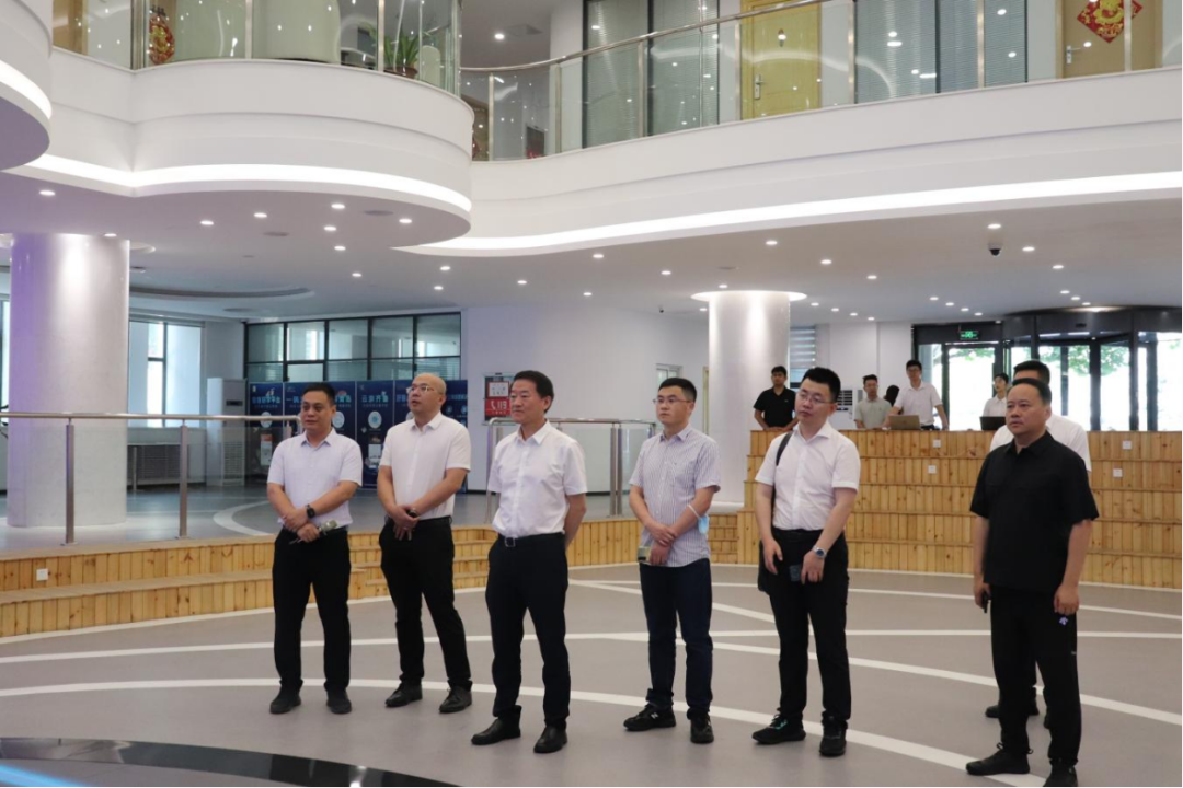省尊龙凯时集团：“四个导向” 推动调查研究提质增效